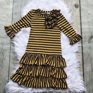 •ℕ𝕦𝕘𝕘𝕝𝕖𝕤 𝕕𝕣𝕖𝕤𝕤•